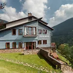 Hotel Adam