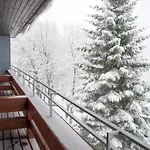 Adam Hotel