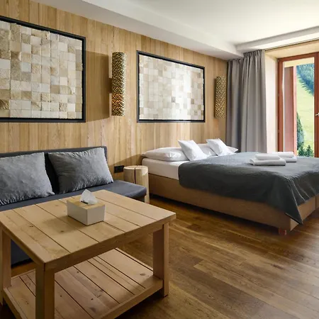 Hotel Adam 3*