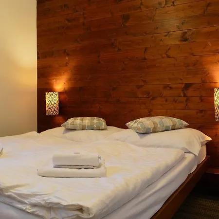 Adam Hotel