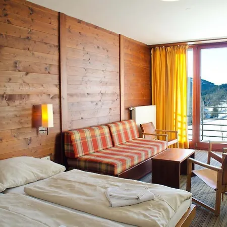 Adam Hotel 3*