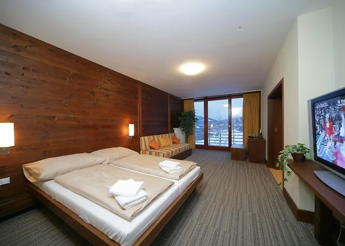 Adam 3* Špindlerŭv Mlýn