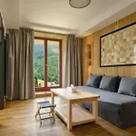 Adam Hotel 3*