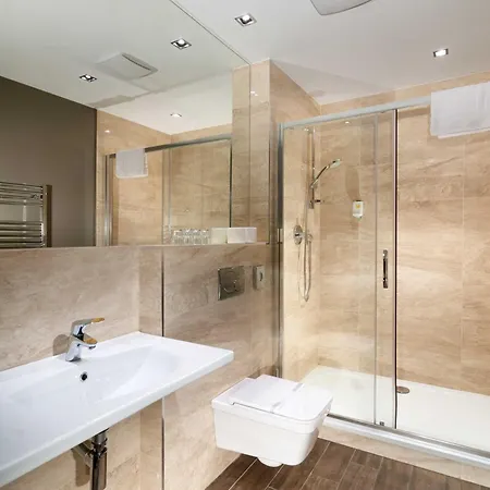 Adam Spindleruv Mlyn