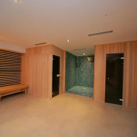 Adam Hotel Spindleruv Mlyn