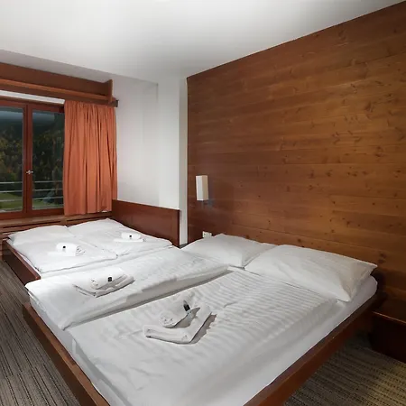 Adam 3* Spindleruv Mlyn