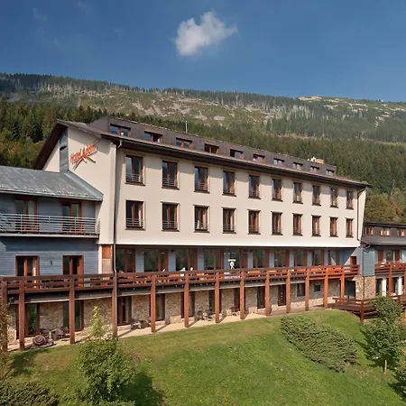 Adam 3* Spindleruv Mlyn
