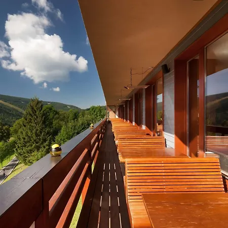 Adam 3* Spindleruv Mlyn