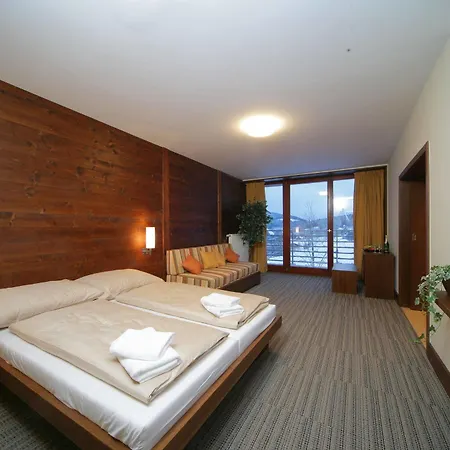 Adam 3* Spindleruv Mlyn